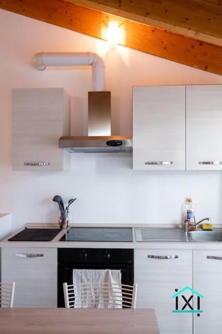 Travedona Loft By Lake Ixihome Kültér fotó