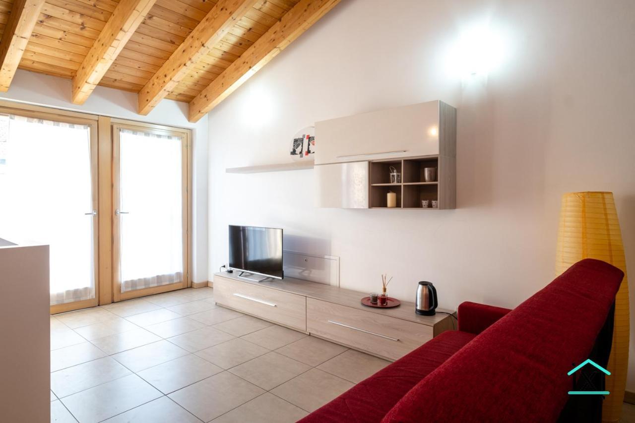Travedona Loft By Lake Ixihome Kültér fotó