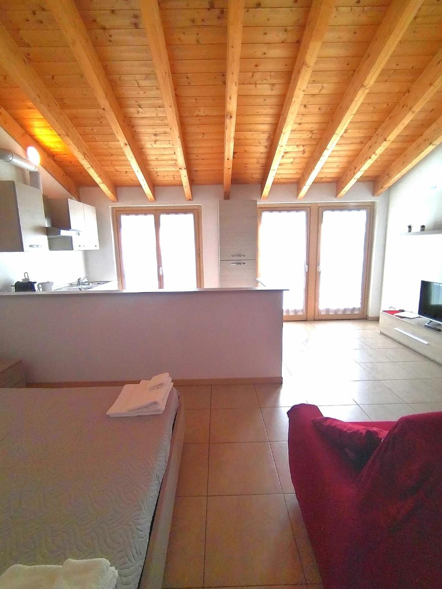 Travedona Loft By Lake Ixihome Kültér fotó
